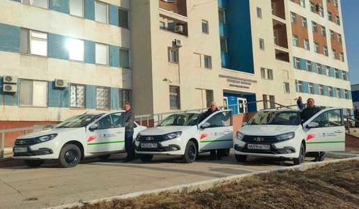 Специалисты Новокуйбышевской больницы выезжают к пациентам на новых автомобилях